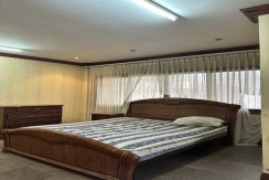 𝗛𝗼𝘂𝘀𝗲 𝗮𝗻𝗱 𝗟𝗼𝘁 𝗳𝗼𝗿 𝗦𝗮𝗹𝗲 𝗮𝘁 𝗩. 𝗥𝗮𝗺𝗮