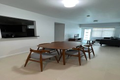 JNDR080626.01FOR RENT: The Red Oak Tower Two Serendra BGC